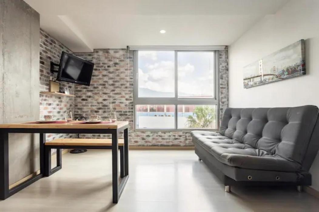Apartment San Peter Aparta En La 70 Laureles Medellin