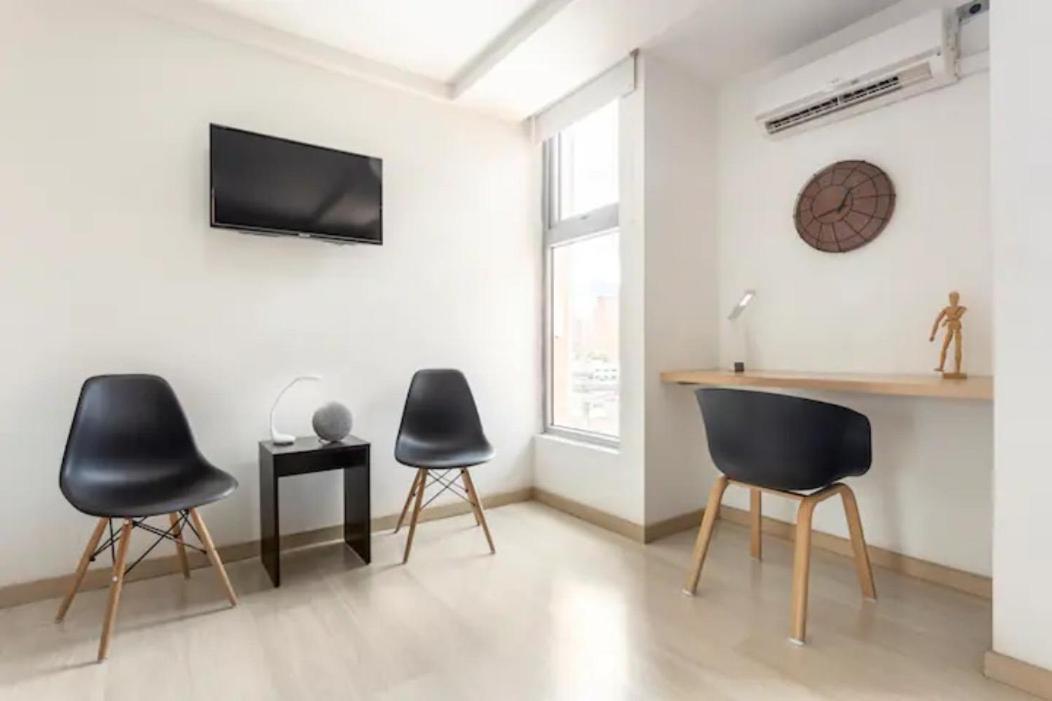 San Peter Aparta En La 70 Laureles Apartment